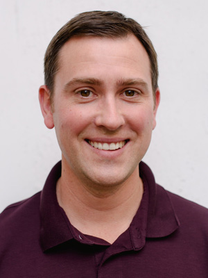 Dr. Tim Bollans